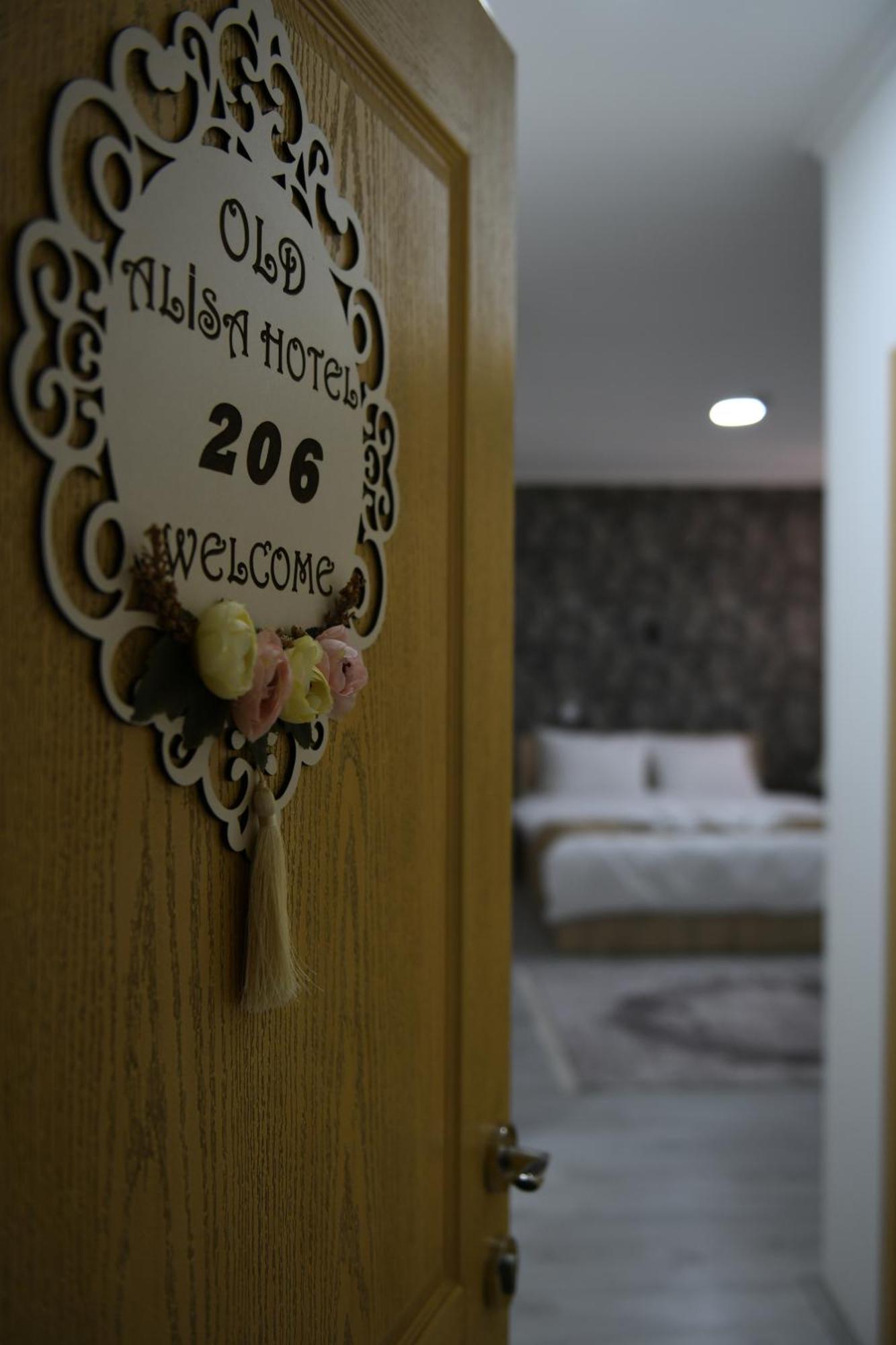 Hotel Old Alisa Скопье Экстерьер фото