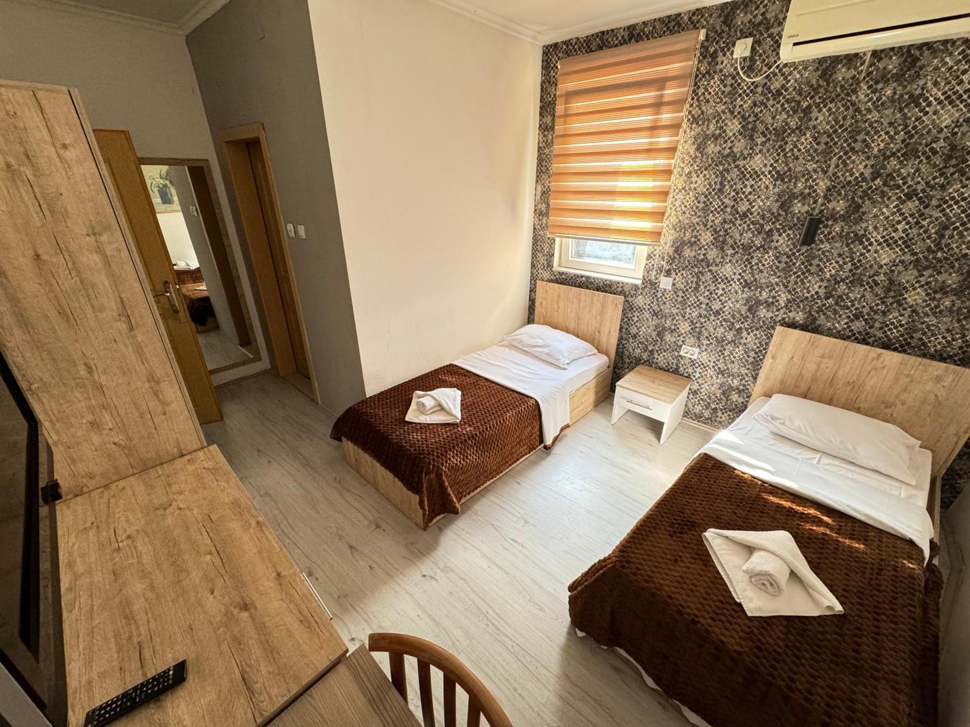 Hotel Old Alisa Скопье Экстерьер фото